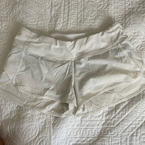 Lululemon hotty hot shorts